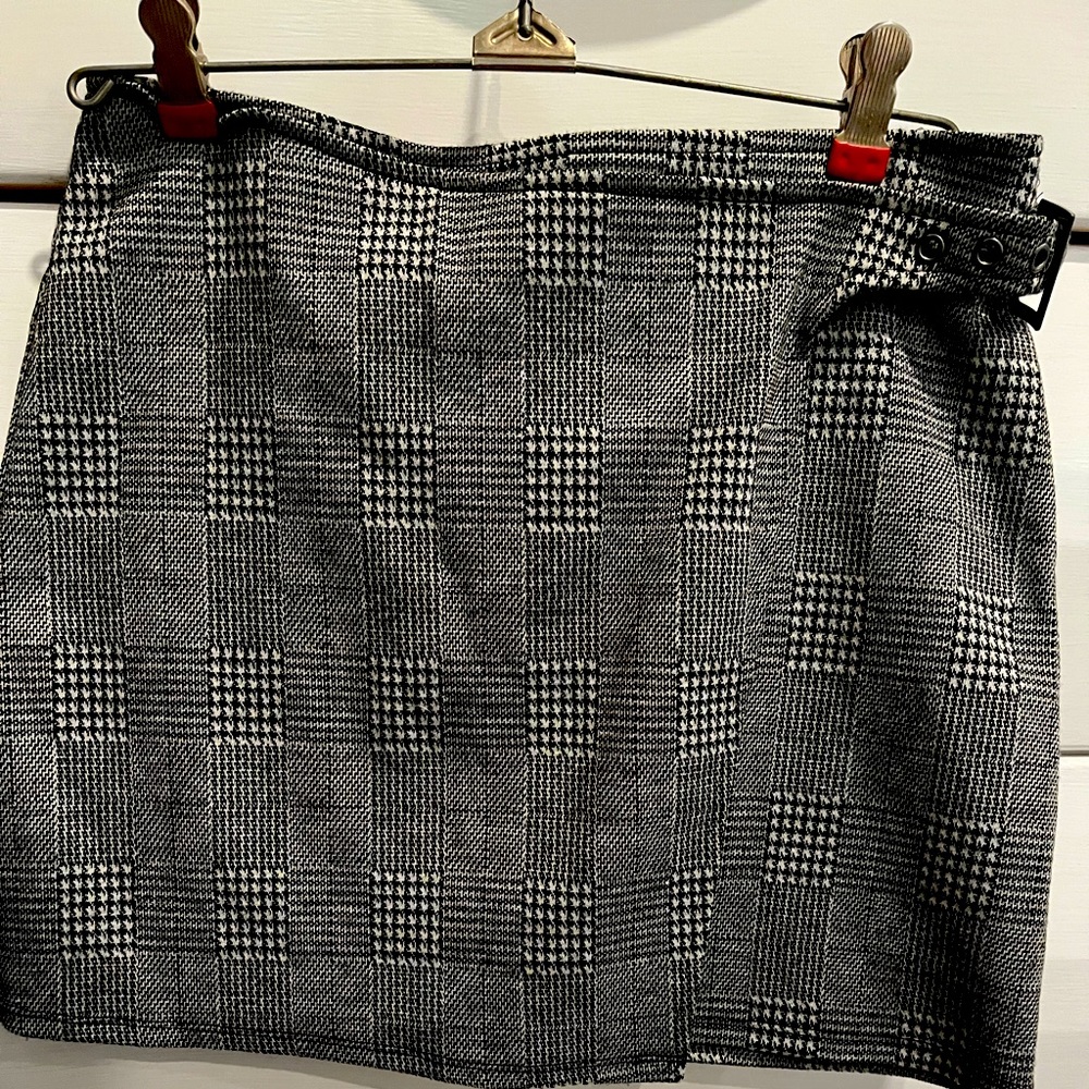 Plaid Skirt Size Small